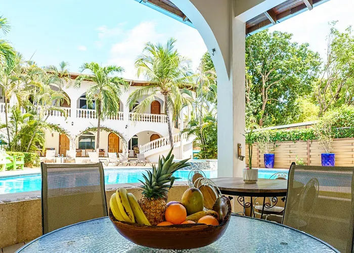 Hotel Mar Rey Tamarindo