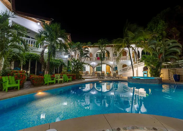 Hotel Mar Rey Tamarindo